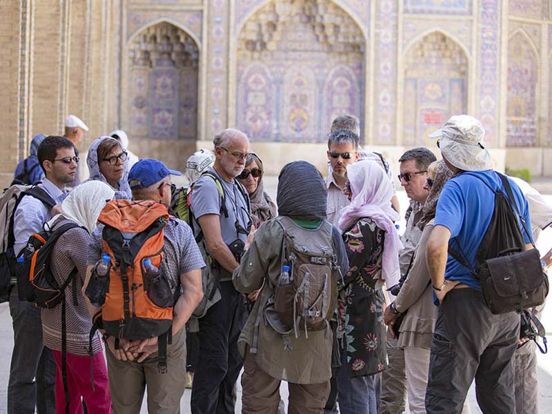 روزنامه نگار فرانسوی در مورد حجاب میگوید