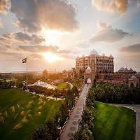 ماندارین شرقی برای مدیریت کاخ امارات
